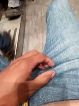 vergonvenco online show from April 2026 04:21:02 AM