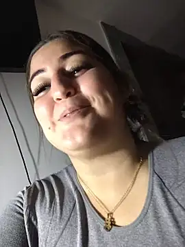 Snapshot of barbielamaravilla11 chatting on December 2025 02:11:01 PM barbielamaravilla11 online show from December 2025 02:11:01 PM