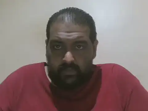 Snapshot of elpoop7305 chatting on November 2025 10:53:02 PM elpoop7305 online show from November 2025 10:53:02 PM