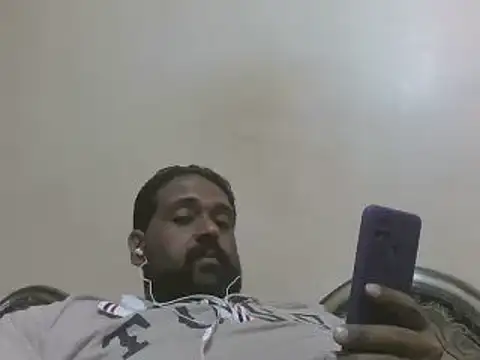 Snapshot of elpoop7305 chatting on November 2025 10:57:02 AM elpoop7305 online show from November 2025 10:57:02 AM