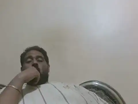 Snapshot of elpoop7305 chatting on November 2025 11:37:01 PM elpoop7305 online show from November 2025 11:37:01 PM