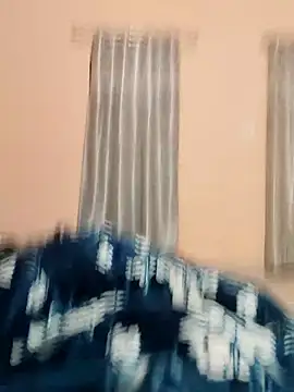 INTERNATIONAL0001 online show from November 2025 12:20:01 AM