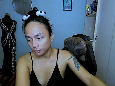 YourNikkieXxx online show from December 2025 10:17:02 PM