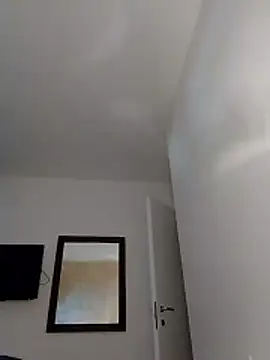 Snapshot of Kladys chatting on January 2026 12:07:02 PM Kladys online show from January 2026 12:07:02 PM