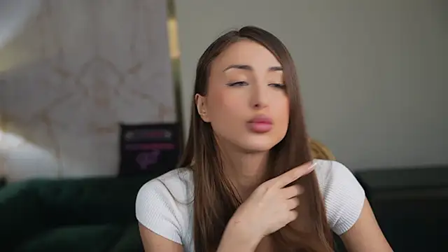 Luna secretgirl online show from March 2026 09:28:01 AM