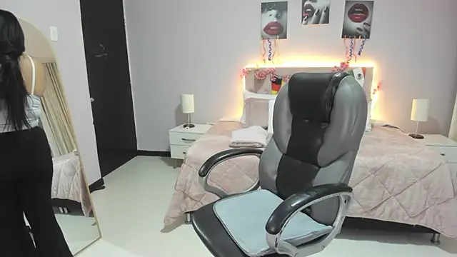 Miss Cataleya   online show from July 2026 12:29:01 PM