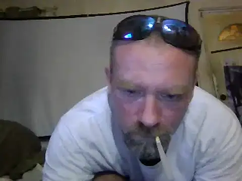 Eat it from the back online show from September 2025 02:45:01 AM