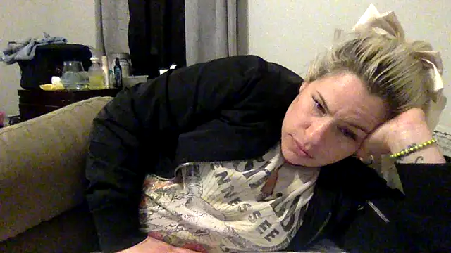 Snapshot of toomuchofafreak chatting on February 2026 10:32:02 AM toomuchofafreak online show from February 2026 10:32:02 AM