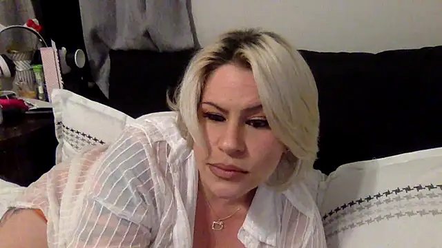 Snapshot of toomuchofafreak chatting on February 2026 04:53:01 AM toomuchofafreak online show from February 2026 04:53:01 AM