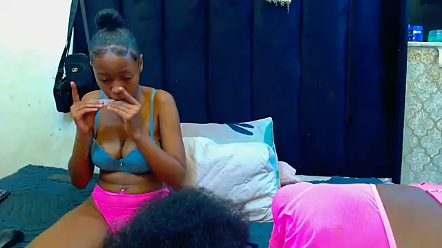 LonelyQueenxx25 online show from March 2026 08:05:02 PM