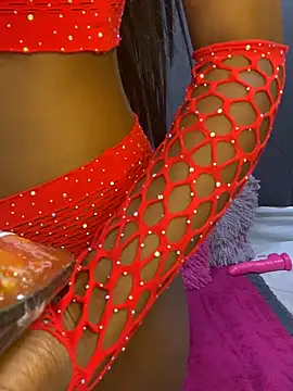 LonelyQueenxx25 online show from July 2026 06:01:02 PM