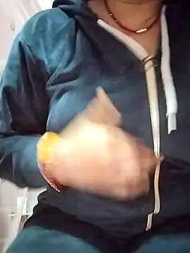 rani8008 online show from November 2025 05:24:01 PM