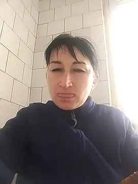 Funny Karina online show from November 2025 12:07:01 PM