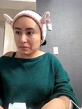 Snapshot of Venus_Rivers chatting on October 2025 01:32:02 PM Venus Rivers online show from October 2025 01:32:02 PM