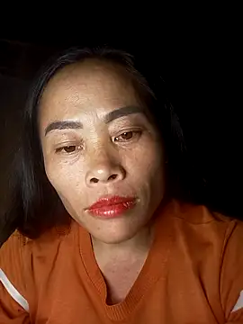 CoMay003 online show from October 2025 01:21:02 PM