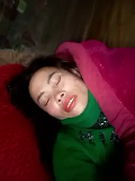 CoMay003 online show from January 2026 12:24:01 AM