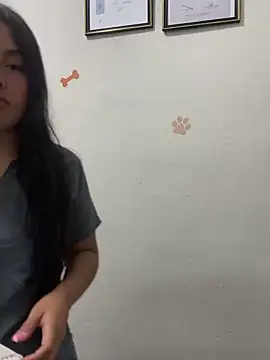 Snapshot of Mariaotalvaro chatting on October 2025 07:22:01 PM Mariaotalvaro online show from October 2025 07:22:01 PM