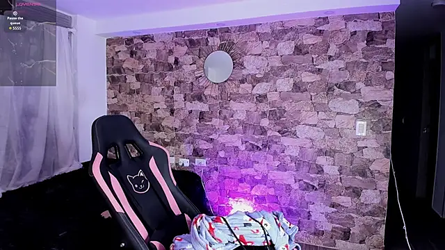 samiacooper25 online show from February 2026 04:52:01 AM