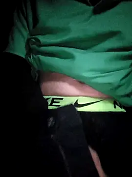 Romance32 online show from November 2025 11:26:01 PM