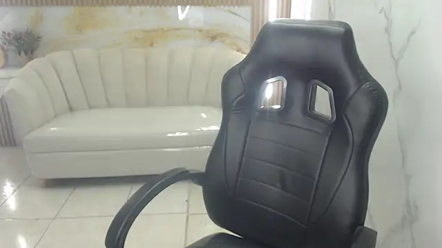 alehp rose s online show from April 2026 01:41:02 PM