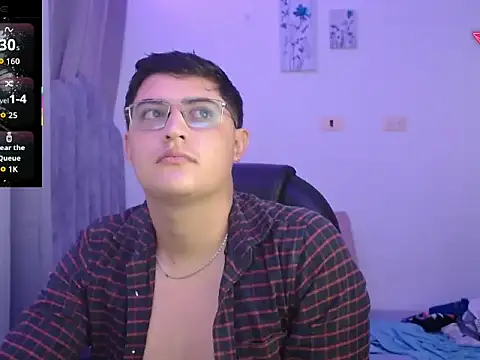 yesitwink  online show from April 2026 02:18:01 AM