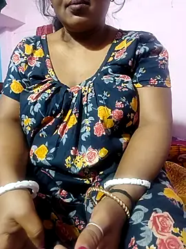 Cute-Swewty online show from December 2025 12:43:01 PM