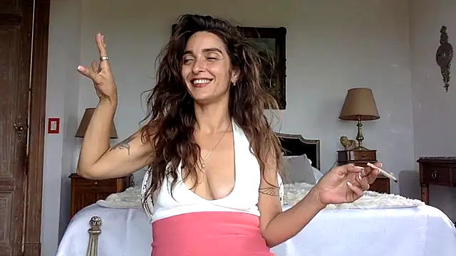 venuslibre online show from November 2025 07:38:01 PM