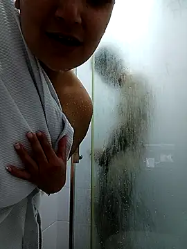 Esmeralda333 online show from March 2026 06:13:01 PM