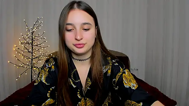 Daria de luxe online show from December 2025 01:09:01 PM