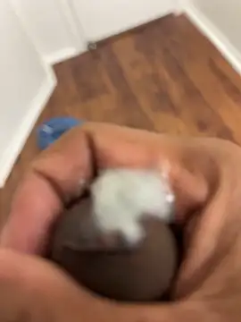 Snapshot of parkrow2404 chatting on September 2025 09:33:02 AM parkrow2404 online show from September 2025 09:33:02 AM