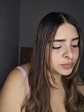 Snapshot of Nahomy_cm chatting on June 2026 02:12:01 AM Nahomy cm online show from June 2026 02:12:01 AM