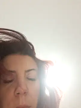 Snapshot of Anayssa_ chatting on October 2025 09:37:01 PM Anayssa online show from October 2025 09:37:01 PM