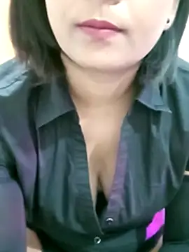 Queen Kushi4 online show from July 2026 12:12:01 PM