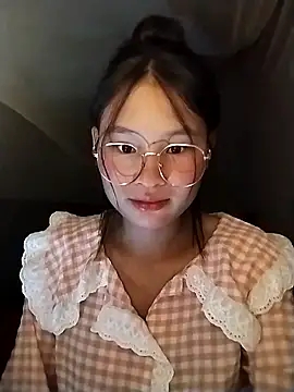 Snapshot of saronla_03 chatting on September 2025 03:12:01 PM saronla 03 online show from September 2025 03:12:01 PM