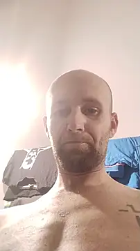 SmallButCrazy online show from February 2026 09:53:01 AM