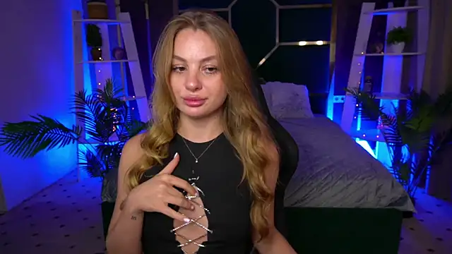 AngyyEyess online show from November 2025 01:15:01 AM