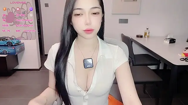 Scarlett-bb online show from October 2025 08:42:01 PM