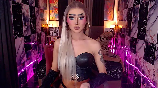 IndestructibleLily online show from January 2026 08:13:02 PM