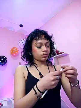 LadyWawy online show from October 2025 01:12:01 PM