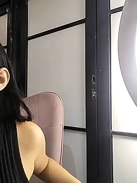 Snapshot of SamaraAnders_ chatting on February 2026 04:19:01 AM SamaraAnders online show from February 2026 04:19:01 AM