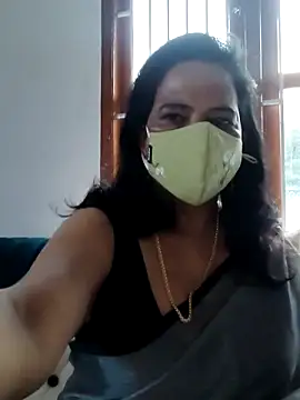 mallu-lover online show from January 2026 02:03:01 AM