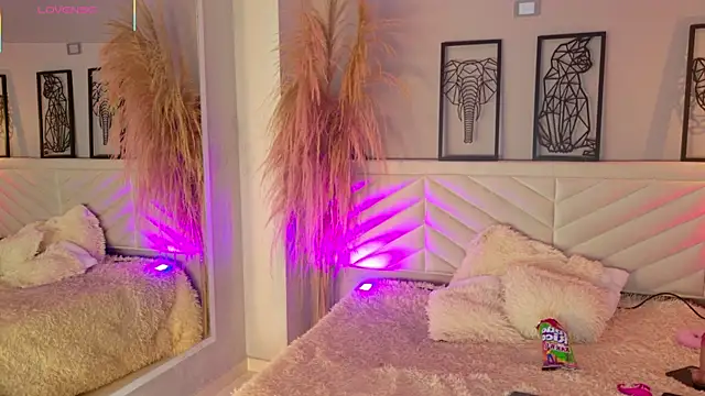 amy miller1 online show from November 2025 08:52:01 PM