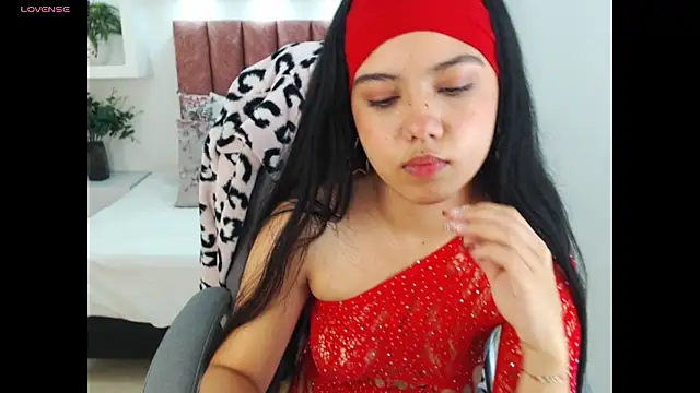 lucyrosse8 online show from January 2026 03:19:02 AM