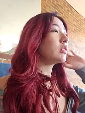 lunnaa  online show from February 2026 03:54:01 PM