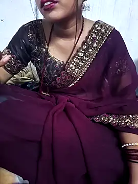 desimalai28 online show from February 2026 06:55:02 PM