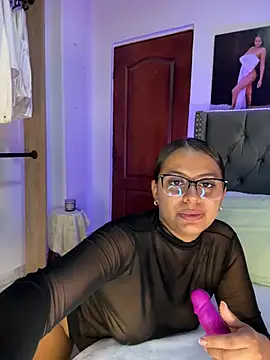 ema zoe online show from March 2026 12:06:01 AM