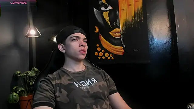 Eryonbradley online show from December 2025 11:19:01 AM