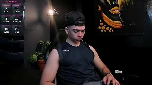 Eryonbradley online show from December 2025 11:27:02 AM