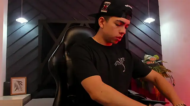 Eryonbradley online show from January 2026 11:25:01 AM