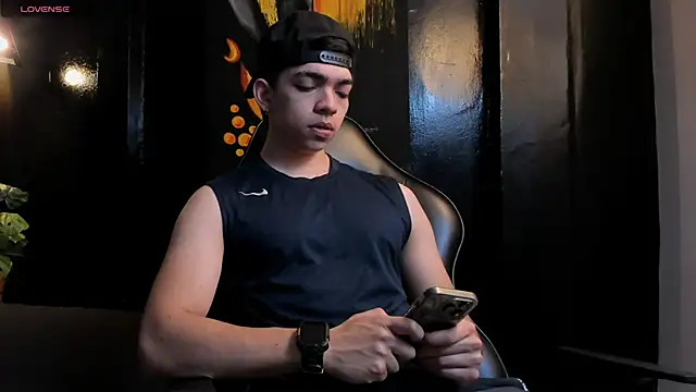 Eryonbradley online show from February 2026 11:26:01 AM